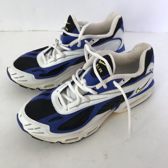 nike air international triax